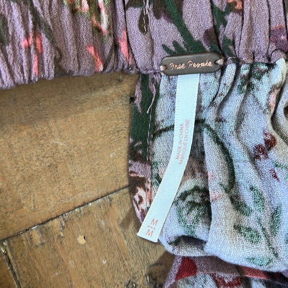 Free people pretty and free off the shoulder open back long sleeve short romper - Picture 7 of 12